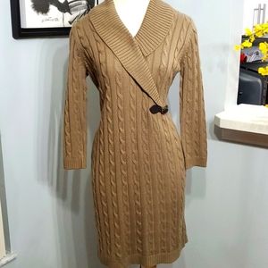 Calvin Klein beautiful sweater dress, excellent. Size medium. Cable knit.